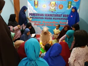 Aroma Sedap Roti Prol Tape di Balik Surat-Surat Pendek