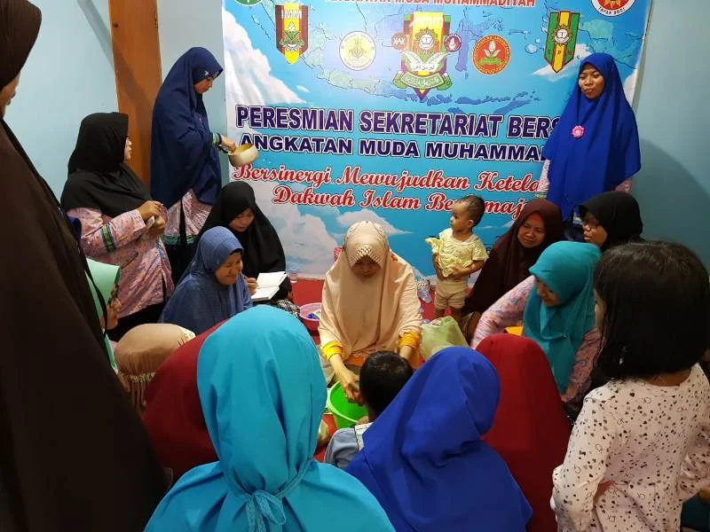 Aroma Sedap Roti Prol Tape di Balik Surat-Surat Pendek