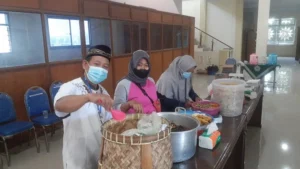 Nasi Boranan Goyang Lidah Peserta Roadshow