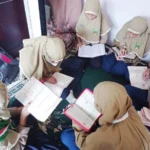 Ngaji Bareng, Tradisi Dekatkan Anak dengan Quran