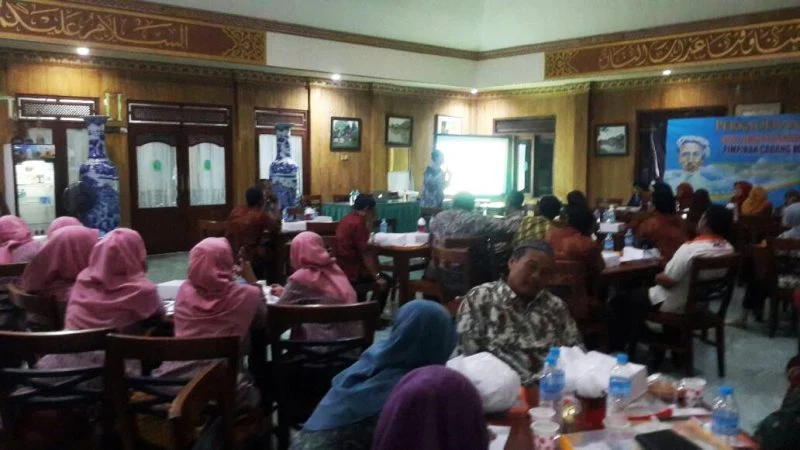 Menumbuhkan Ghirah Ber-Muhammadiyah di Kalangan Guru Dukun