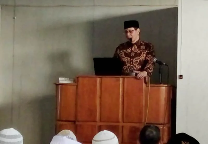 Resep Bahagia Dunia Akhirat Itu Hanya Amalkan 6M