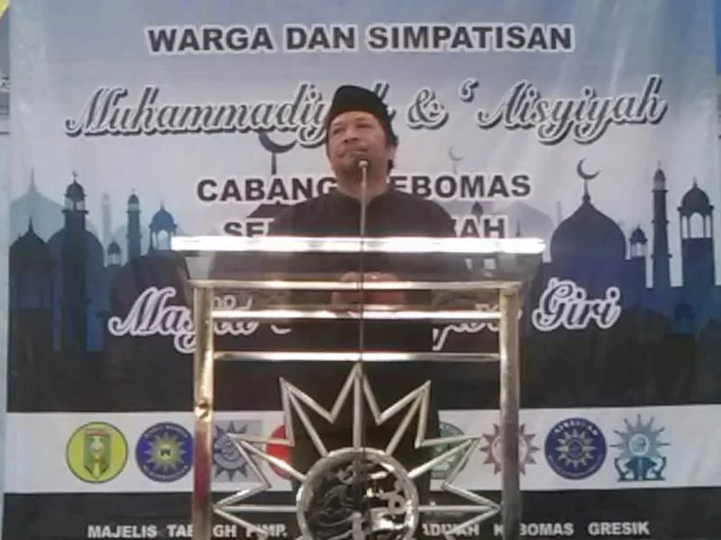 Kisah Pak AR Mengimami Shalat Tarawih di Masjid Jamik Ponorogo