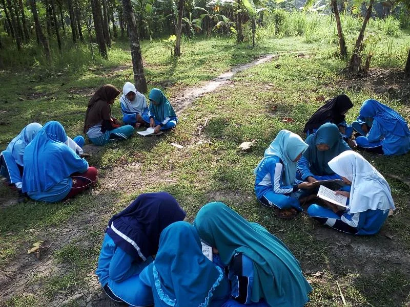 Asyik! Belajar di Alam Terbuka ternyata Konsentrasi Lebih Mudah