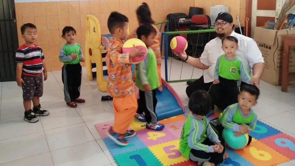 Humanisasi Pendidikan: Muhammadiyah sebagai Pionir Transformasi Kecerdasan Bangsa