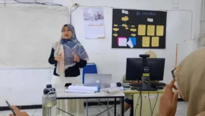 Siswa Semdalas Belajar Hukum di Program Orangtua Mengajar