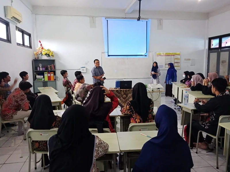 Siswa Spemdalas Belajar bersama Direktur Jasa Kontruksi