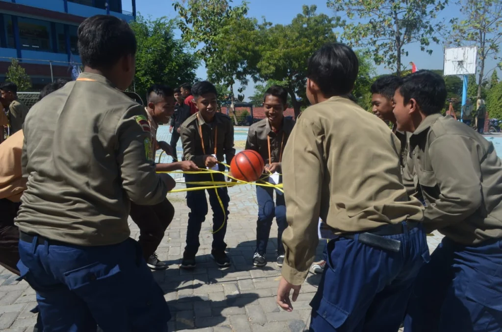 Setelah MPLS Kini Siswa Mengikuti LDKS, Beginilah Serunya