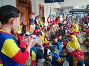 Outbound Tiga Kota, Siswa SD Muhammadiyah 16 Surabaya Belajar Kepemimpinan