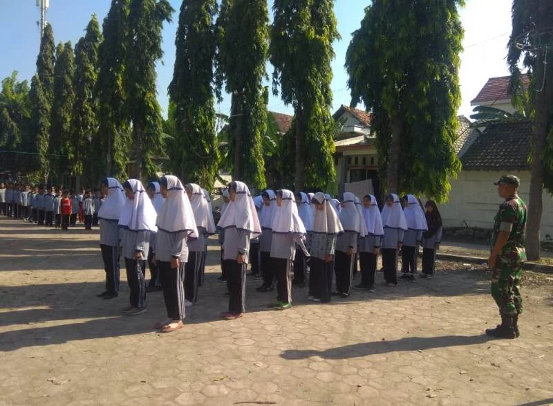 Hamas School Datangkan Koramil Hadapi Siswa Baru
