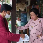 Mahasiswa Perbankan UMSurabaya Kenalkan Keuangan Syariah ke Warga