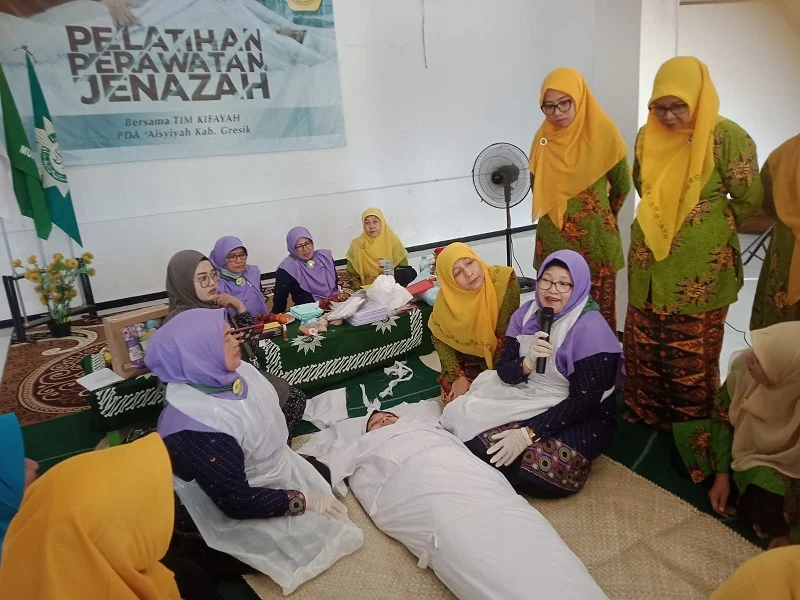 PCA Kebomas Pelatihan Perawatan Jenazah