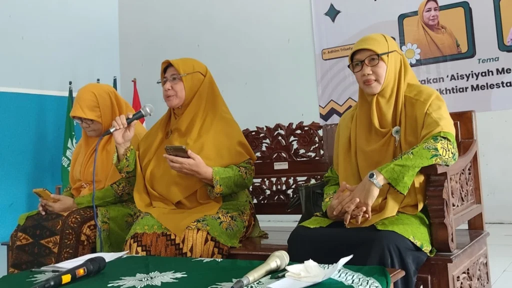 PCA Paciran Talkshow di Puncak Milad Aisyiyah, Masalah Ini Jadi Bahasan