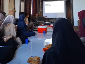 PCIM Pakistan Gelar Pelatihan Menulis Berita