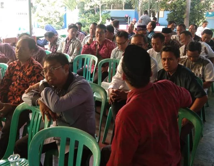 Sekat Antara Guru Lebur dalam Halal Bihalal Ini