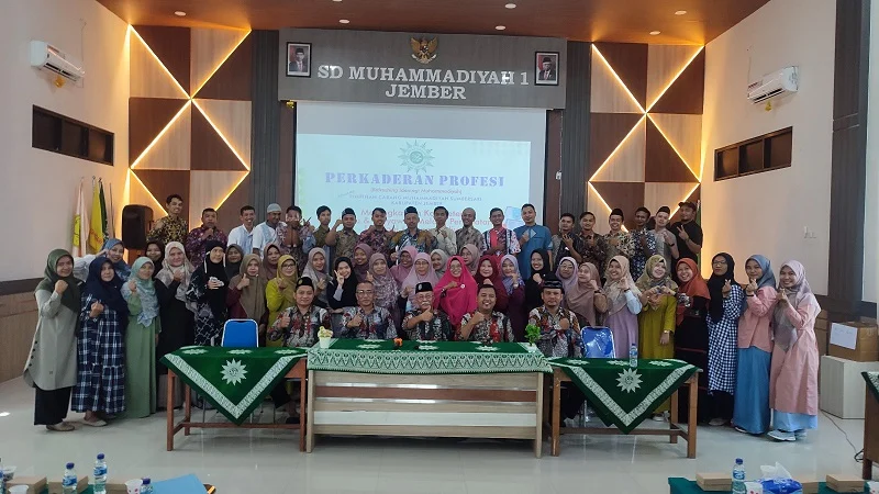 PCM Sumbersari Refresh Ideologi Guru dan Karyawan