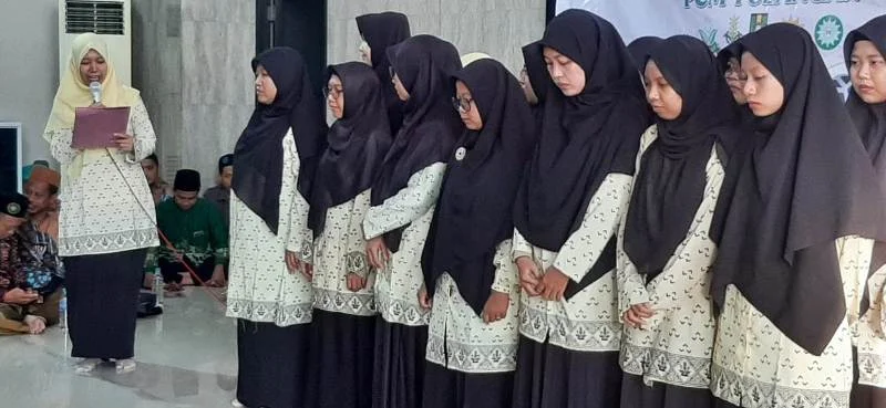 Lima Ortom Dikukuhkan di Kajian Ahad Pagi PCM Tulangan