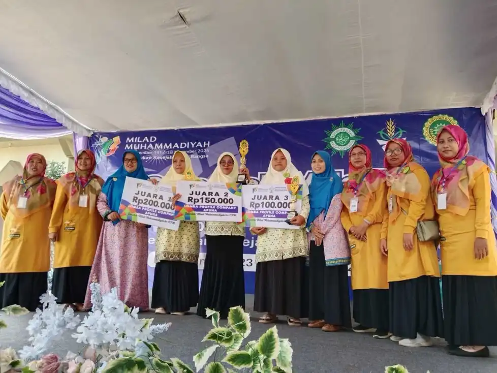 Kreativitas Kader Nasyiah Bersinar dalam Lomba Profile Company APUNA Panceng