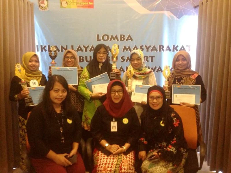 Begini Celoteh Ibu-Ibu Smart Tampilkan Iklan Layanan Masyarakat