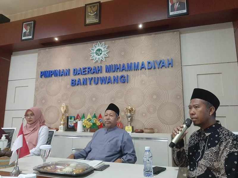 Bupati Ipuk Fiestiandani Kunjungan ke PDM Banyuwangi