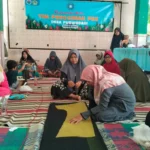 PKK Desa Purwodadi Bikin Daster Berbahan Sarung