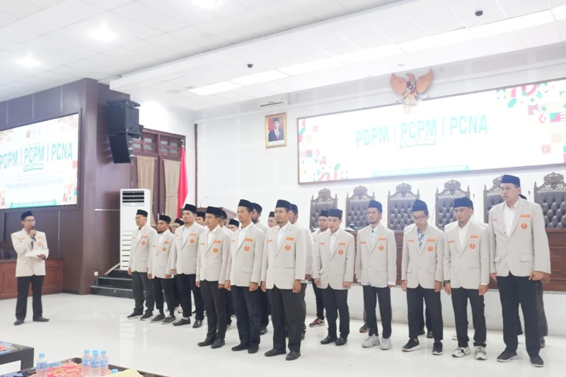Pengukuhan Pemuda dan Nasyiah Kota Malang Serentak