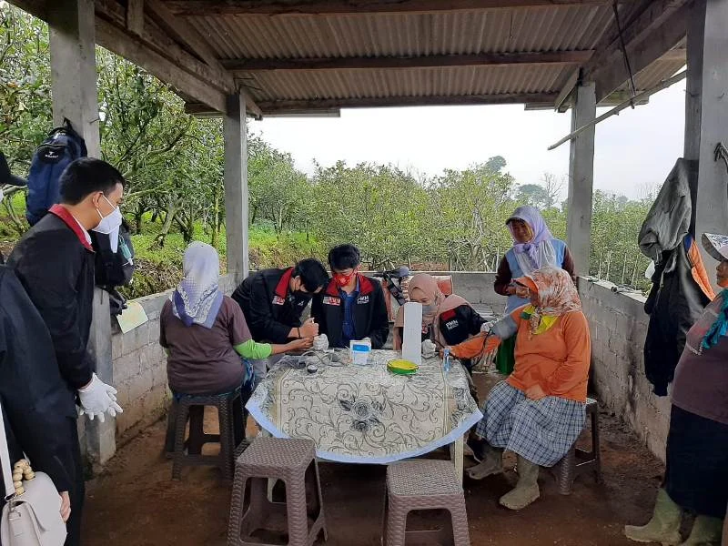 Mahasiswa Kedokteran Masuk Kebun Apel, Ini yang Dilakukan
