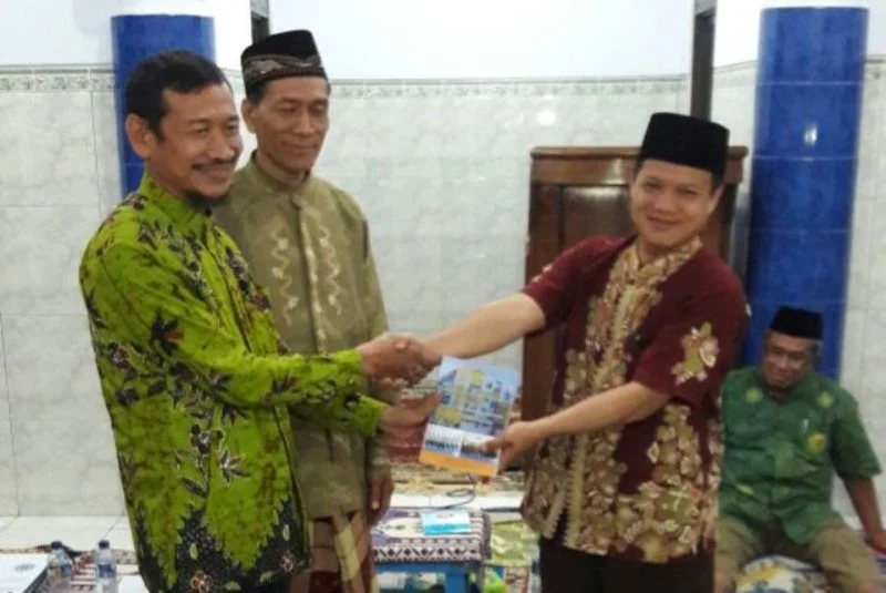 Turba Sekaligus Menghidupkan Masjid