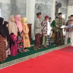 Takmir Masjid At-Taqwa Sukorejo Bungah Beri Santunan Yatim dan Dhuafa