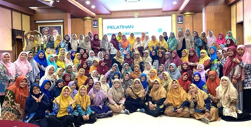 PWA Jatim Tingkatkan Profesionalisme Kader lewat Pelatihan MC dan Keprotokoleran