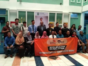 Rombongan Tamu Malaysia Datangi Smamda, Ini yang Mereka Bicarakan