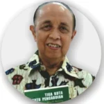 Pak Yahya Muhaimin, Mendiknas Melarangnya Terima Gelar Profesor