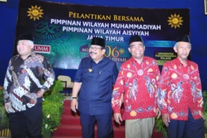 Tentang 107 Tahun Kiprah Muhammadiyah, Begini Penilaian Gubernur Jatim Pakde Karwo