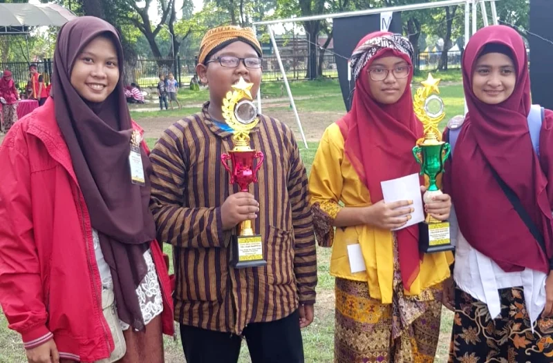 Dua Siswa Sekolah Ini Juarai Lomba Panahan Tradisional