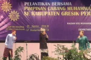 Parikan Spontanitas Seniman Muhammadiyah Gresik Ini Kritis tapi Bikin Gerr …