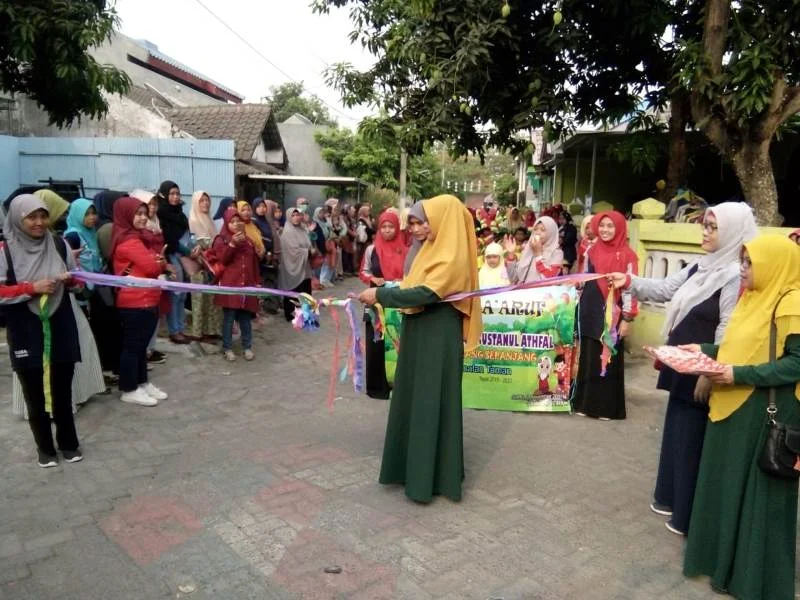 TK Aisyiyah Gelar Pawai Taaruf, Pulang Dapat Doorprize Semua