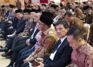 Pengukuhan Guru Besar Haedar Nashir Dihadiri Pejabat dan Para Mantan