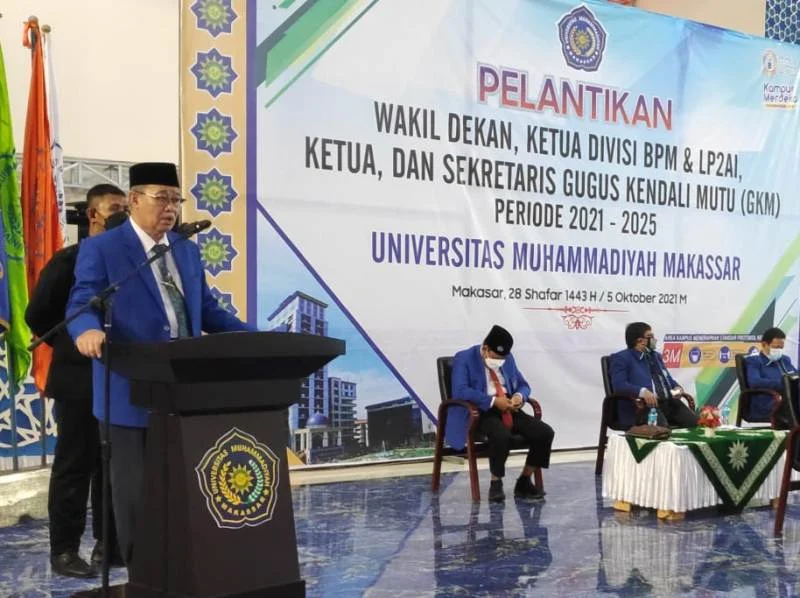 Rektor Unismuh Makassar Lantik Wakil Dekan dan Pejabat Kampus