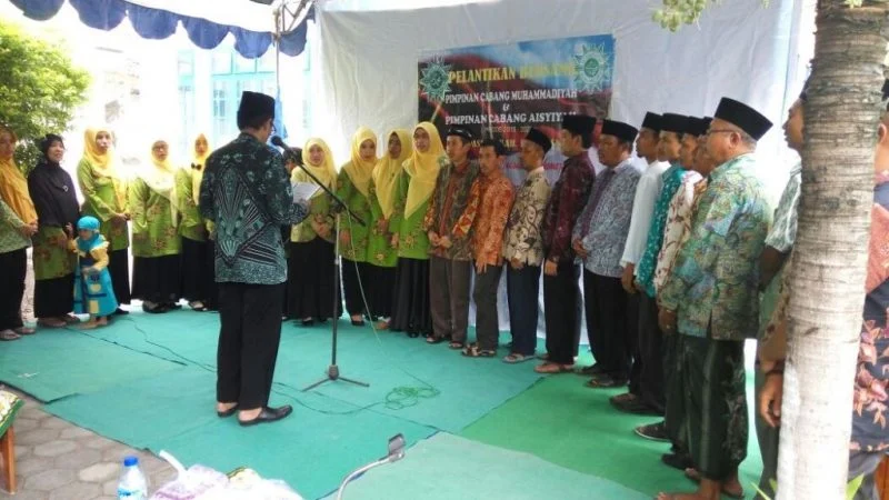 Replikasi Haedar Nashir-Siti Noordjannah Dilantik di Pamekasan