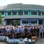 Datang dari Jepang, Para Alumni Berbuat Ini kepada Almamaternya