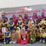 Serunya Purna Siswa TK ABA 11 dan KB 28 Bubutan