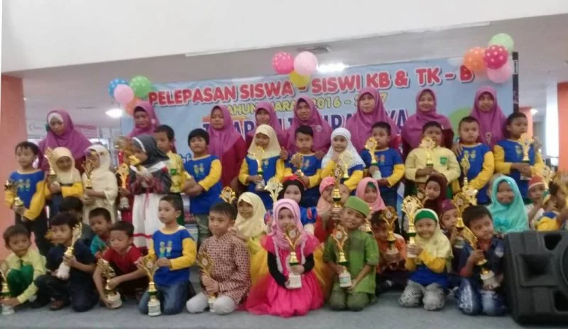 Serunya Purna Siswa TK ABA 11 dan KB 28 Bubutan