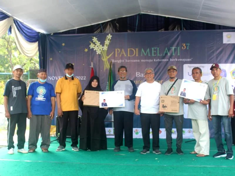 Bazar Amal Padi Melati Dibuka, Anggota DPR Bagi-Bagi Hadiah