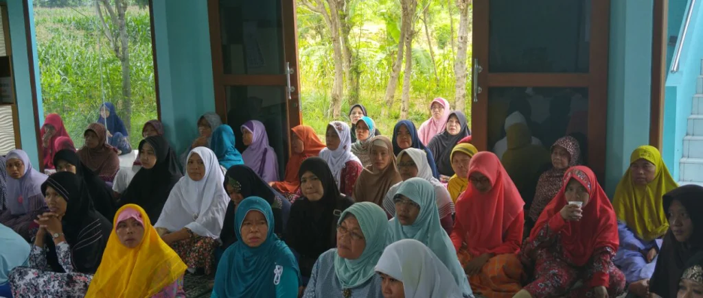 Curhat Seorang Ibu Peserta Pengajian tentang Anaknya yang Kecanduan Narkoba