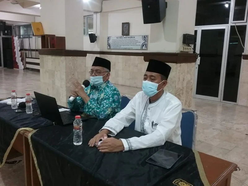 Guru Smamda Surabaya Ngaji Bareng tentang Syukur