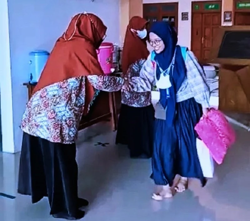 Begini SMAM PK Kottabarat Menjamu Penggembira PCM GKB