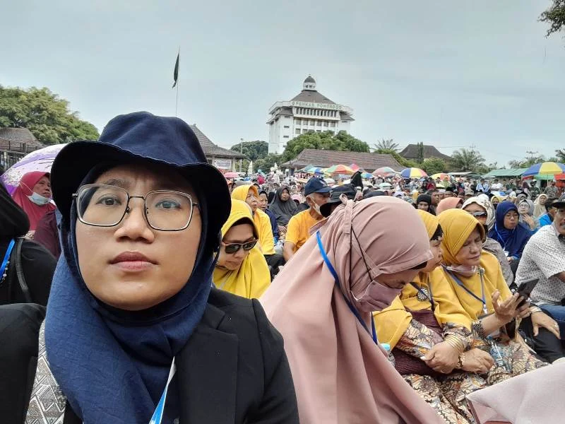 Pengalaman Ngemper di Alun-Alun Saksikan Musywil