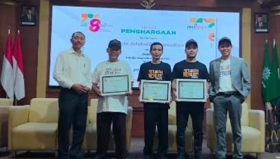 Inilah Penulis Terproduktif PWMU.CO 2024, Salah Satunya Ketua MPID PDM