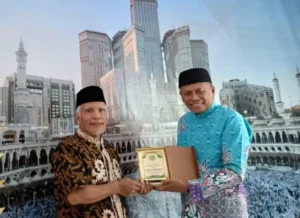 KBIHU Khoiru Ummah Raih Penghargaan dari PCIM Arab Saudi
