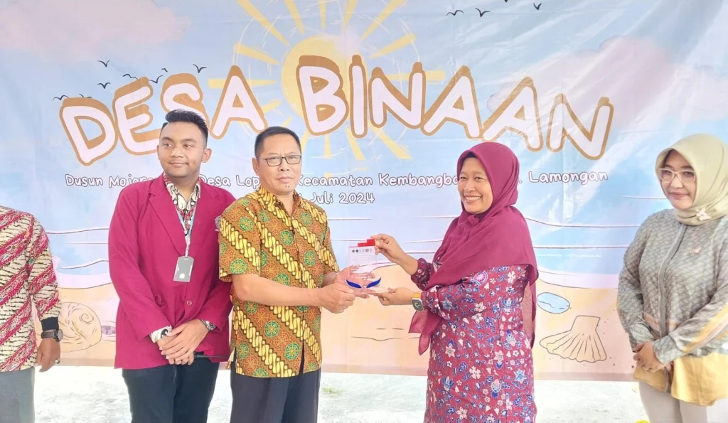 Aksi Jemput Bola BEM FK UM Surabaya di Mojorembun